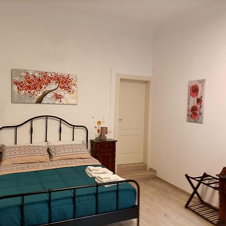 Affittacamere Il Chiostrino Guest House ฟลอเรนซ์ ภายนอก รูปภาพ